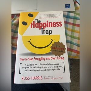 The Happiness Trap by Russ Harris - White and Yellow Cover